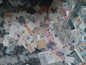 1,000 XF WW Foreign Lot Unsearched 600k Hoard 94% Different! Vintage/Antique Lot