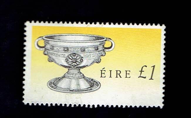 IRELAND SCOTT#791 1995 1 POUND - ARDAGH CHALICE - USED