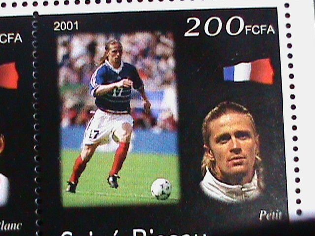 ​GUINEA BISSAU-2001-WORLD SOCCER CHAMPIONSHIPS-FRANCE MNH SHEET VERY FINE