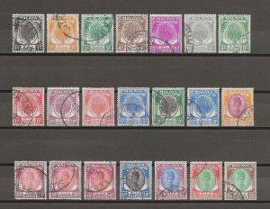 MALAYA/KEDAH 1950/55 SG 76/90 USED Cat £190