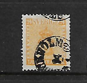 SWEDEN, 10, USED,  COAT OF ARMS