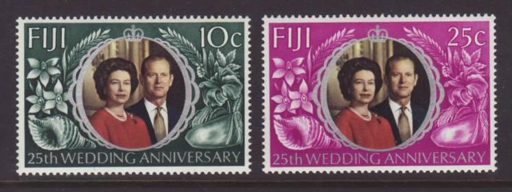 Fiji QEII Silver Wedding 328-329 MNH VF