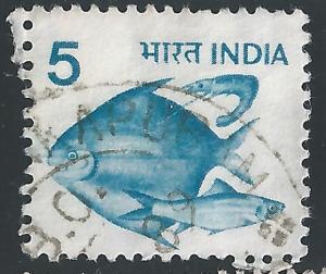 India #837a 5p Fish