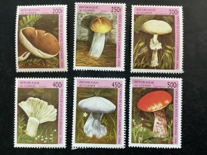 ICOLLECTZONE Guinea 1347-52  XF NH Mushrooms (2)