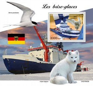 Central Africa - 2021 Icebreaker Ships and Fauna - Stamp Souvenir Sheet