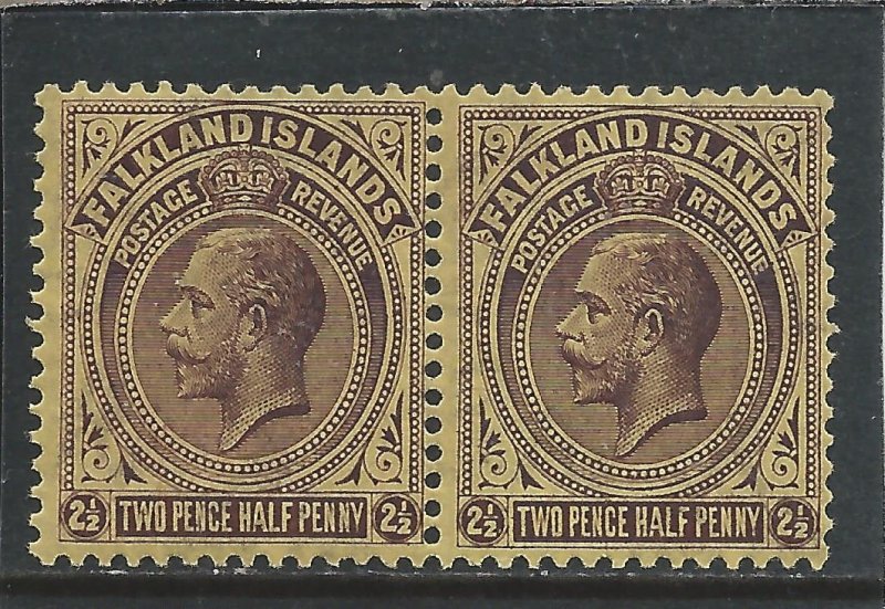 FALKLAND IS 1921-28 2½d DP PURPLE/P YELLOW PAIR ONE WITH SWAN NECKED 2 MM S