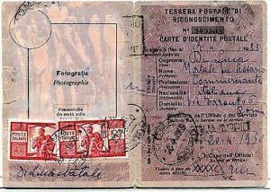 Democratica Lire100 (I ° plate) 2 copies of a postal identification card