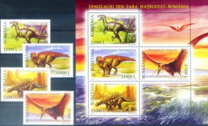 2005 Dinosaurs.