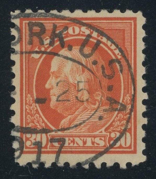 USA 439 - 30 cent Franklin perf 10 - VF Used with New York oval 1917 date cancel