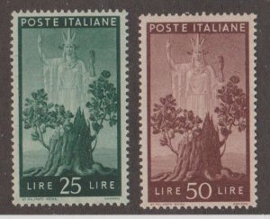 Italy Scott #475-476 Stamps - Mint Set