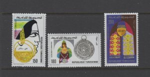 Tunisia #798-800 (1981 Traditional Jewelry set) VFMNH  CV $2.75