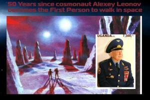 UGANDA SHEET COSMONAUTS LEONOV SPACE