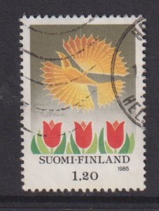 Finland    #730  used  1985   Christmas  bird tulips  1.20m