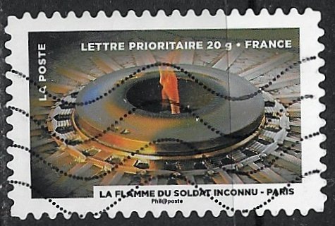 France ~ Scott # 4285 ~ Used ~ Items on Fire