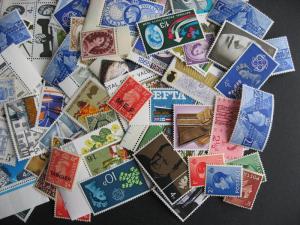Great Britain mostly MNH mixture (duplicates, mixed condition) 125 check em out