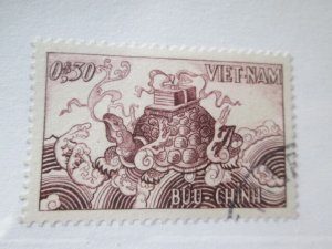 Vietnam (South) #27 used  2024 SCV = $0.50