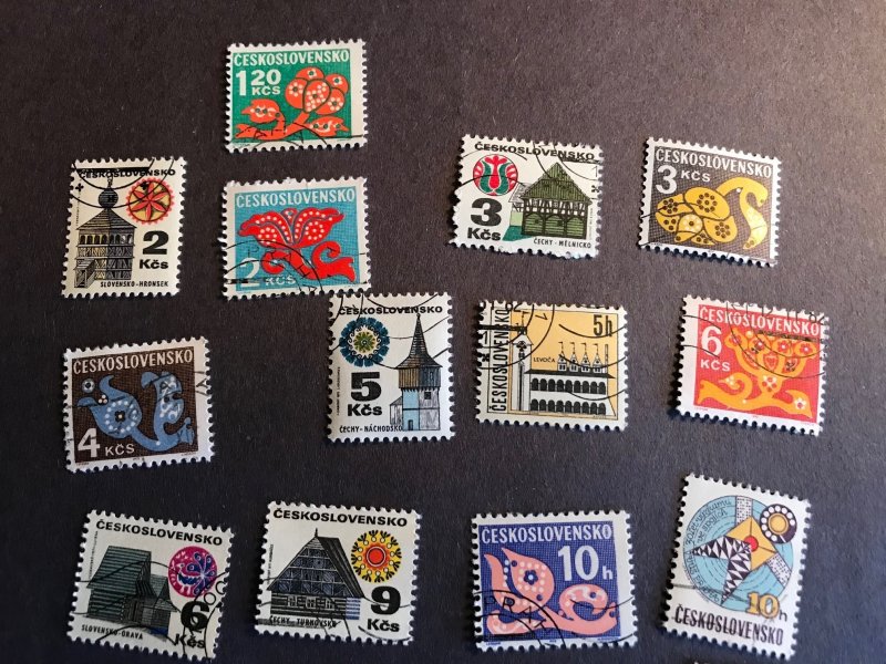 Ceskoslovensko Stamp Lot Used (25) Czech Colorful variety 1970s - 1980s