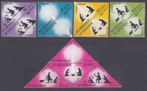 1975 St Vincent 421-432 Christmas