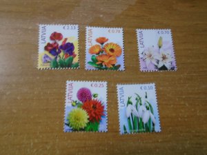 Latvia  #  Year 2015  MNH   Flowers