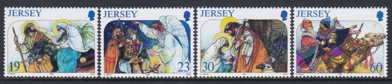 773-76 Christmas MNH