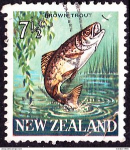 NEW ZEALAND 1967 7½c Multicoloured, Brown Trout SG871 Used