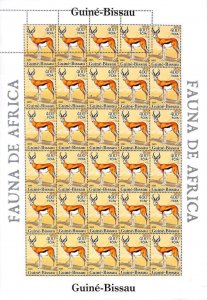 A7540 - GUINE BISSAU - MISPERF ERROR Stamp Sheet - 2005 - Animals, FAUNA-