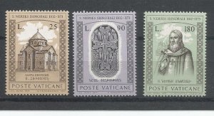 115 Sets of VATICAN # 545-545 MNH