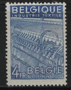 BELGIUM  383  MINT HINGED