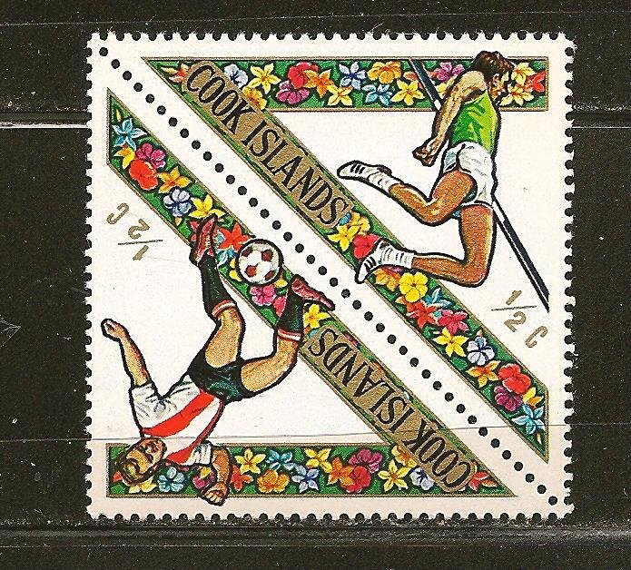 Cook Islands 254-255 Sports Se-tenant Triangle Pair MNH