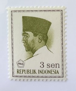 Indonesia 1966-67 Scott 669 MH - 3s,  President Sukarno