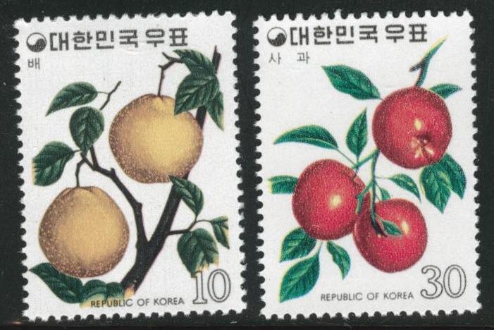 Korea Scott 897-898 MNH** July 30 1974 Fruit set