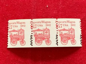 MISPERFED ,  SCOTT 2261, 16.7 popcorn wagon, mnh triple