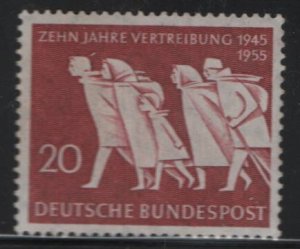 GERMANY  733  MINT HINGED