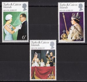 Turks and Caicos Islands 1977 Sc#321/323 SILVER JUBILEE Q.ELIZABETH II Set  MNH