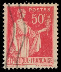 France #267 Peace with Olive Branch; Used