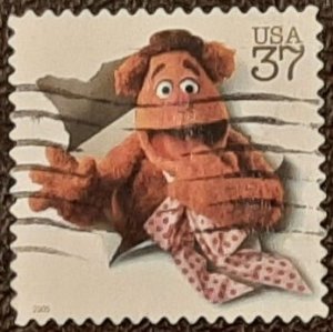 US Scott # 3944b; used 37c Fozzie Bear from 2005; VF centering; off paper