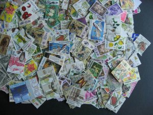 Malaysia and states, scrap pile of 1600 (estimated). Duplicates, mixed condition