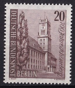 Berlin Mi# 233