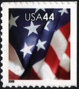 SC#4396 44¢ Flag Booklet Single (2009) SA
