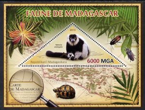 MADAGASCAR - 2013 - Ruffled Lemur - Perf Souv Sheet - MNH-Private Issue