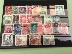 Spain 1930’s mounted mint & used stamps  Ref A8868