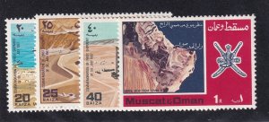 Oman Scott # 106 - 109 set VF OG lightly hinged nice color cv $ 43 ! see pic !