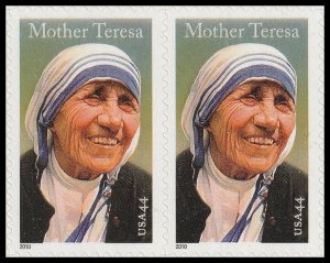 US 4475 Mother Teresa 44c horz pair MNH 2010