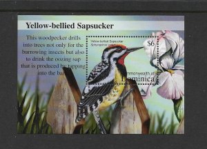 Dominica MNH S/S 2382 Yellow-Bellied Sapsucker Bird 2002