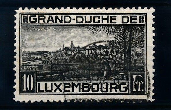 [69206] Luxembourg 1923 10 Fr. Black Perf. 11 1/2  USED VF