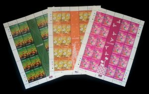 Malaysia Batik Crafted For World 2005 Textile Flower Butterfly (sheetlet) MNH