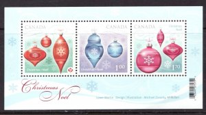 Wonderful 2010 - #2411 MNH S/S - Canada Christmas Noel Tree Ornament cv$7.25