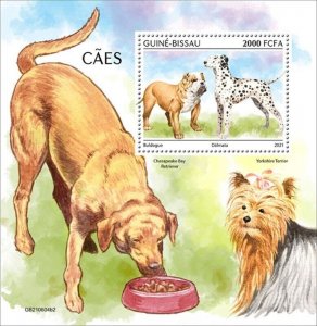 Guinea-Bissau - 2021 Bulldog & Dalmatian Dogs - Stamp Souvenir Sheet GB210604b2
