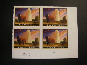 Scott 4379, $17.50 Old Faithful, PB4 #P1111 LR, MNH Express Mail Beauty