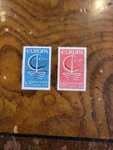 Stamps France Scott #1163-4 nh